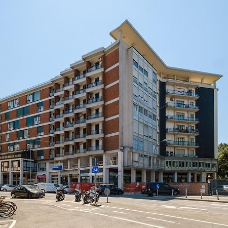 Studio 24 - Holiday & Business Apartment 볼로냐 외부 사진