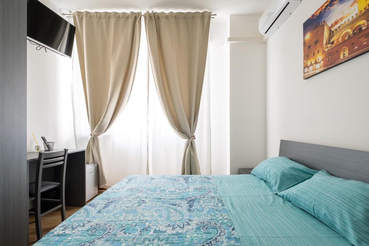 Studio 24 - Holiday & Business Apartment 볼로냐 외부 사진